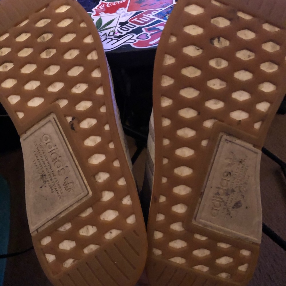 Adidas - Picture 4 of 5